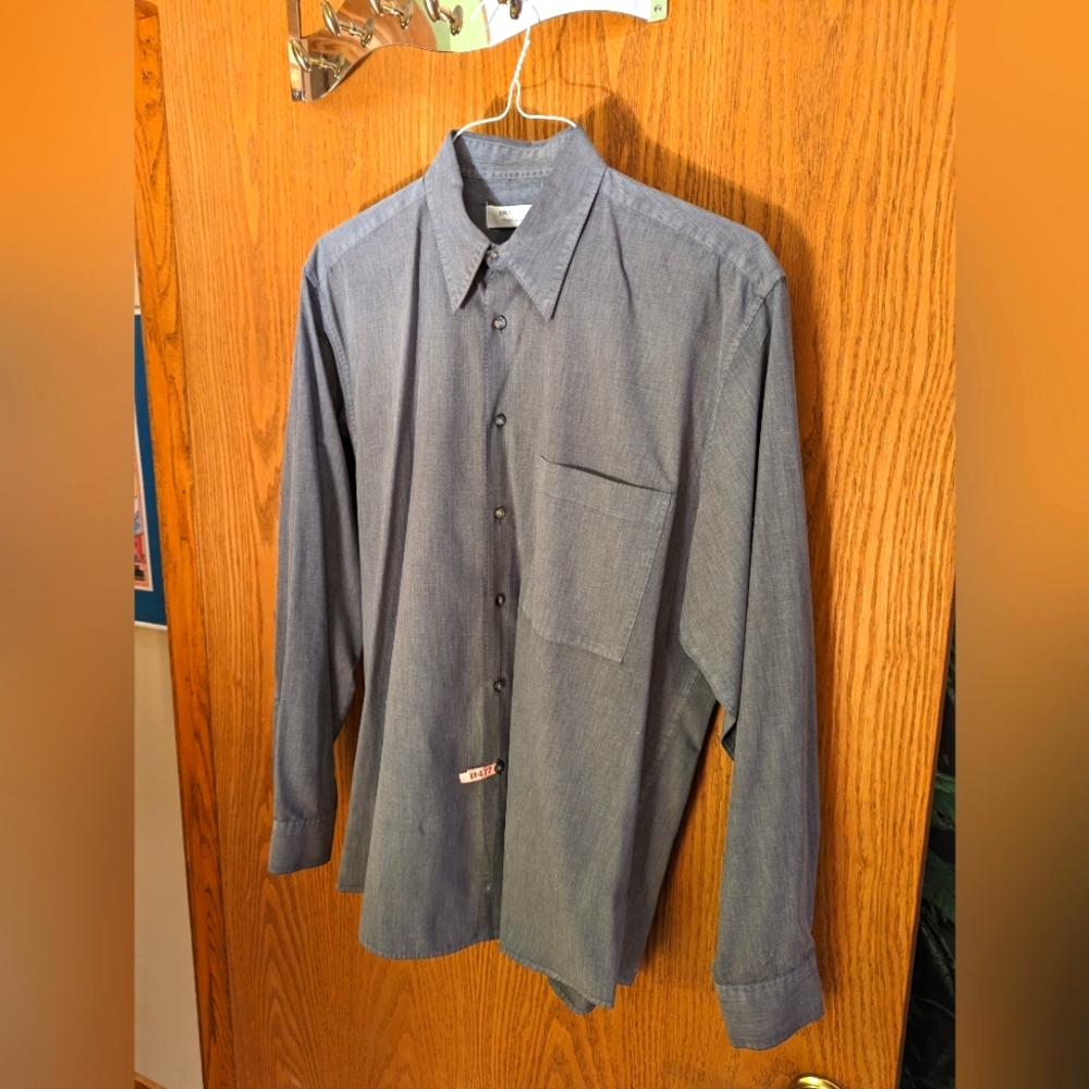 3/$30 BHS Casual Grey Button Down Shirt